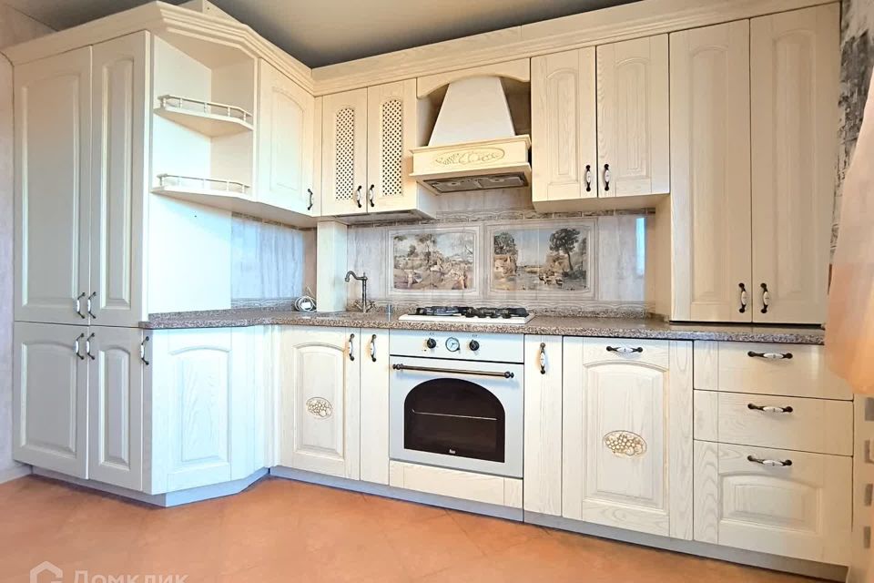 Продаётся 2-комнатная квартира, 61.1 м²