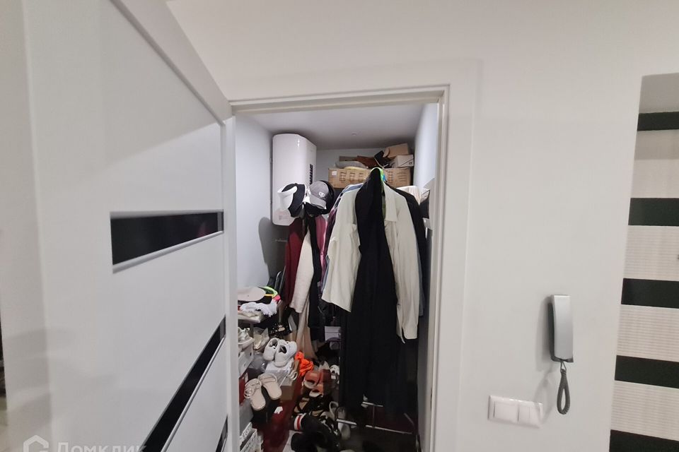 Продаётся 3-комнатная квартира, 82.7 м²