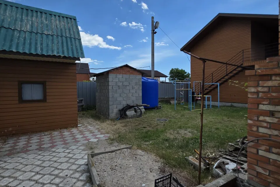 Продаётся 2-этажный дом, 158 м²