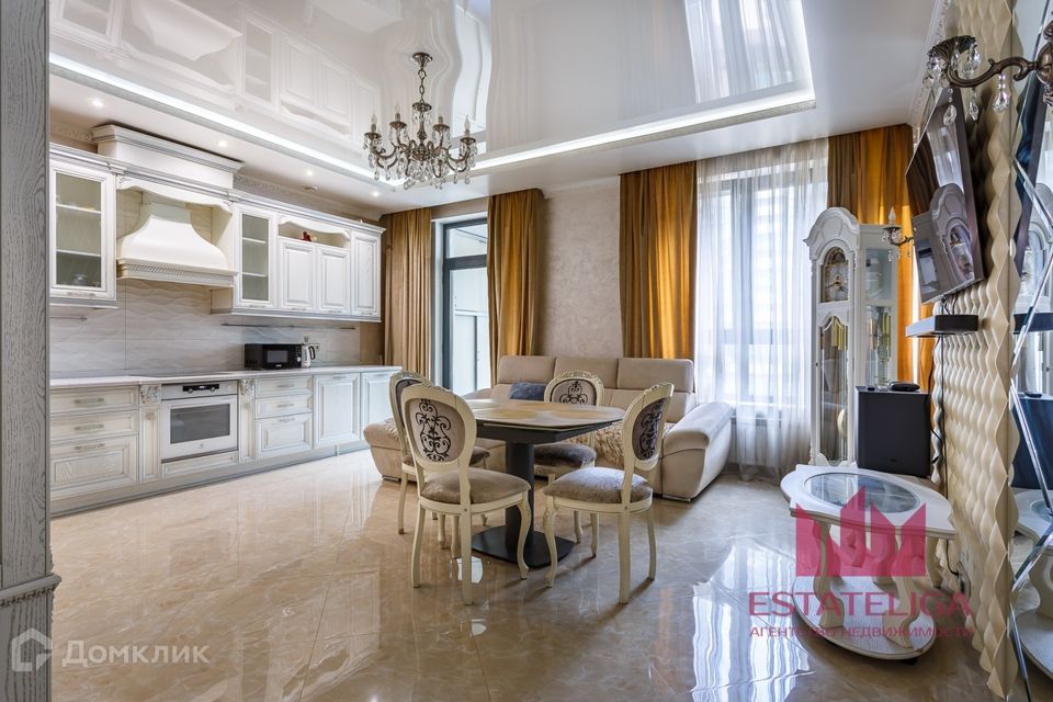 Продаётся 2-комнатная квартира, 73 м²