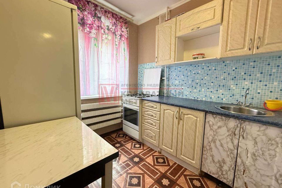Сдаётся 2-комнатная квартира, 43 м²