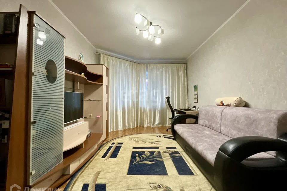 Продаётся 2-комнатная квартира, 54.8 м²
