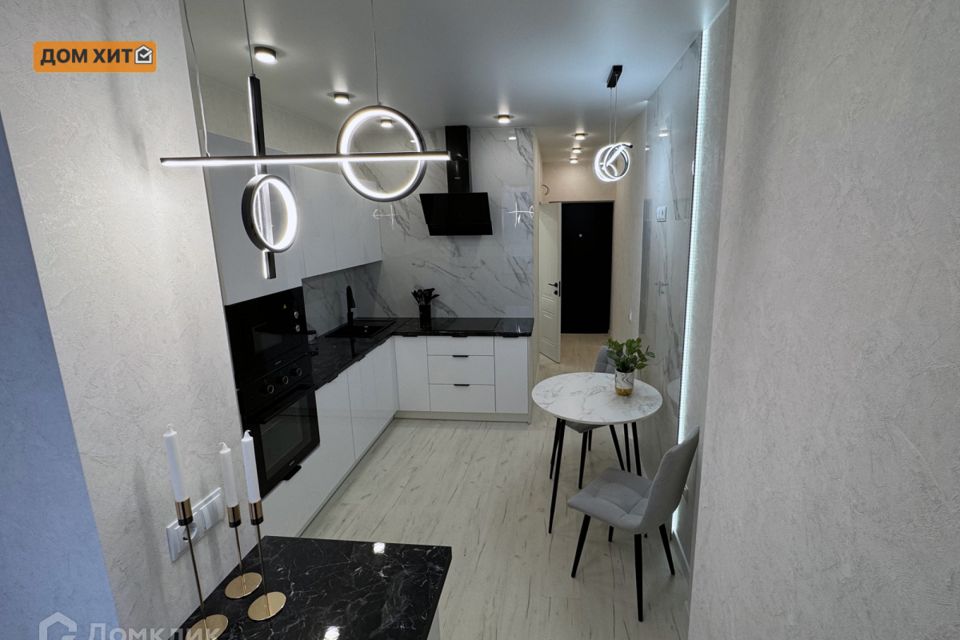 Продаётся 1-комнатная квартира, 37 м²