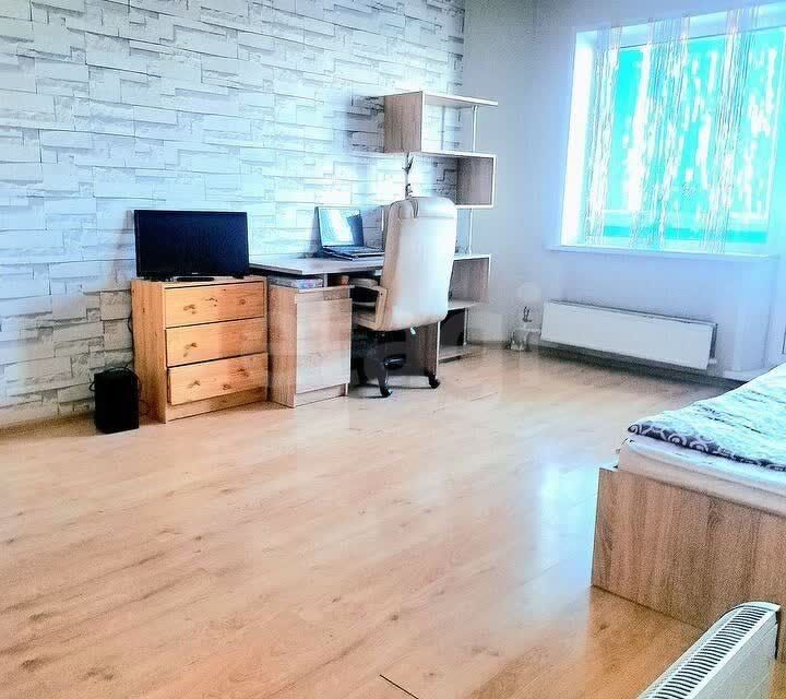 Продаётся 1-комнатная квартира, 37.3 м²
