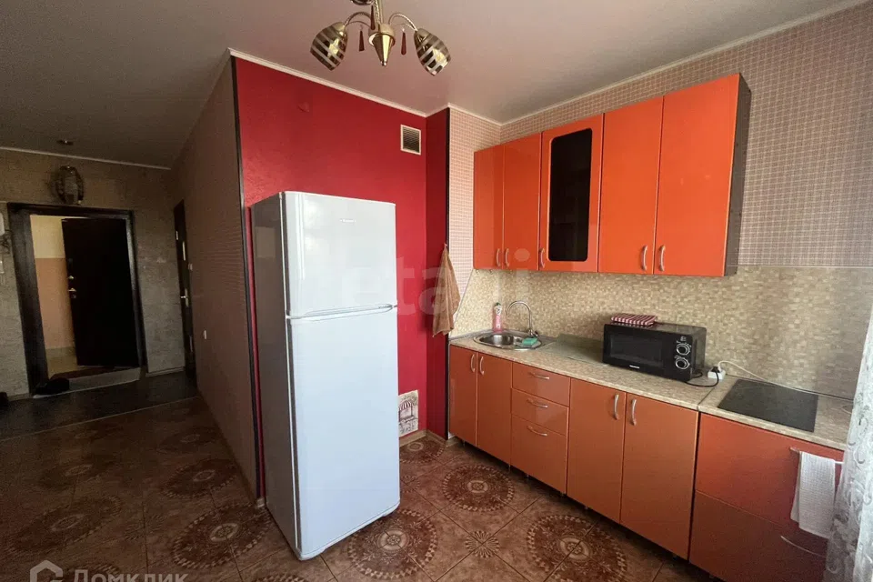 Сдаётся 1-комнатная квартира, 38 м²