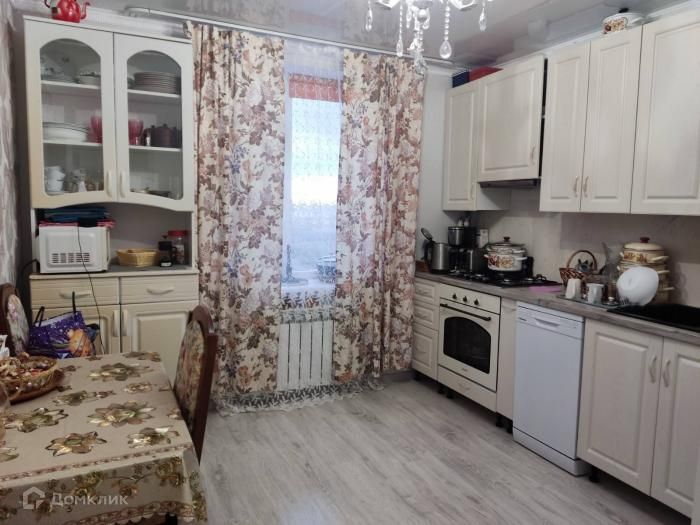 Продаётся 2-комнатная квартира, 70 м²