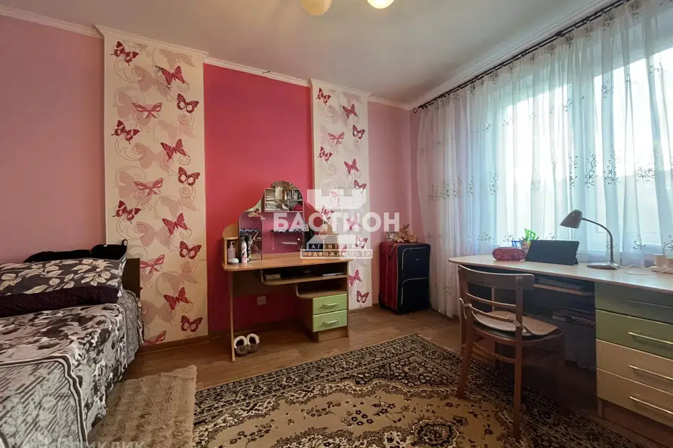 Продаётся 2-комнатная квартира, 56.6 м²