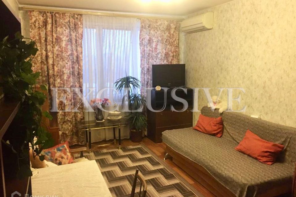 Продаётся 1-комнатная квартира, 33 м²