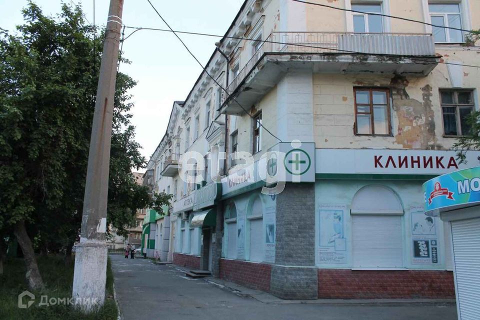 Продаётся 2-комнатная квартира, 61.9 м²