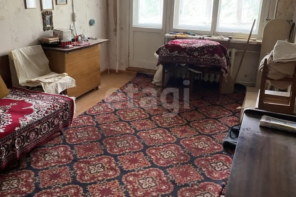 Продаётся 3-комнатная квартира, 58.3 м²