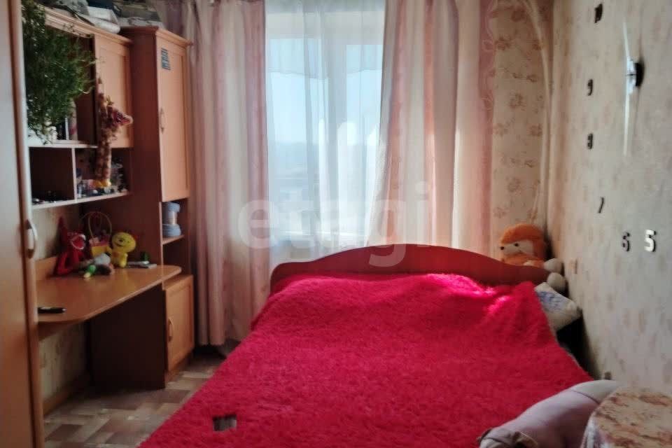 Продаётся 3-комнатная квартира, 70.8 м²