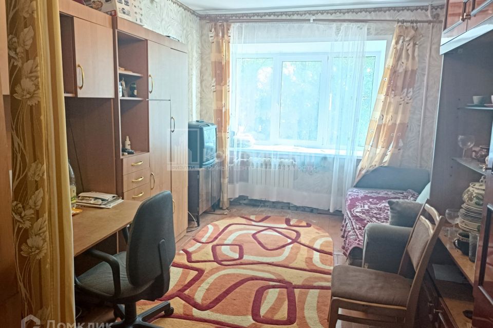 Продаётся комната в 1-комн. квартире, 18 м²