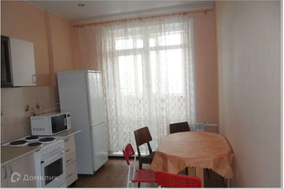 Сдаётся 1-комнатная квартира, 46 м²