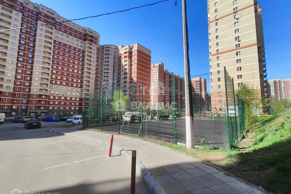 Продаётся 1-комнатная квартира, 42.1 м²