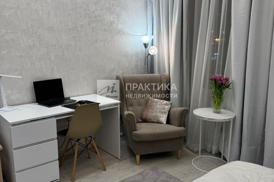 Продаётся 4-комнатная квартира, 114 м²