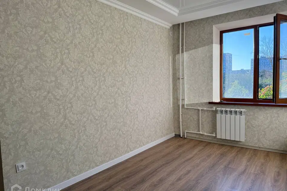 Продаётся 3-комнатная квартира, 63.2 м²