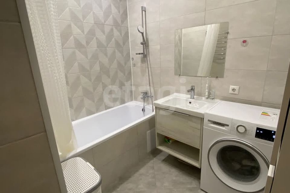 Продаётся 3-комнатная квартира, 57 м²