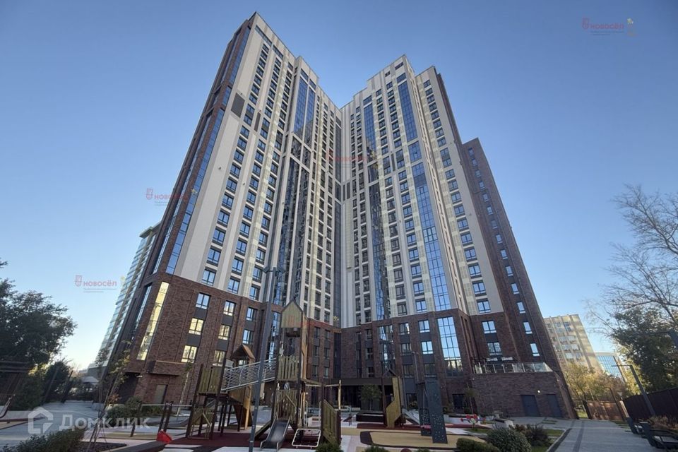 Сдаётся 1-комнатная квартира, 43 м²