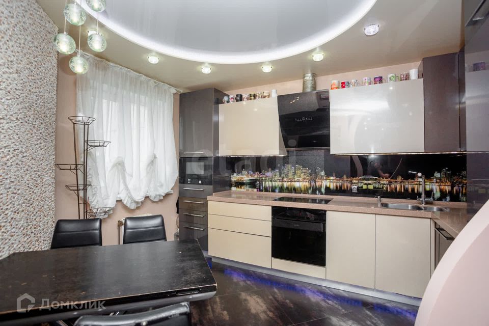 Продаётся 3-комнатная квартира, 72.9 м²
