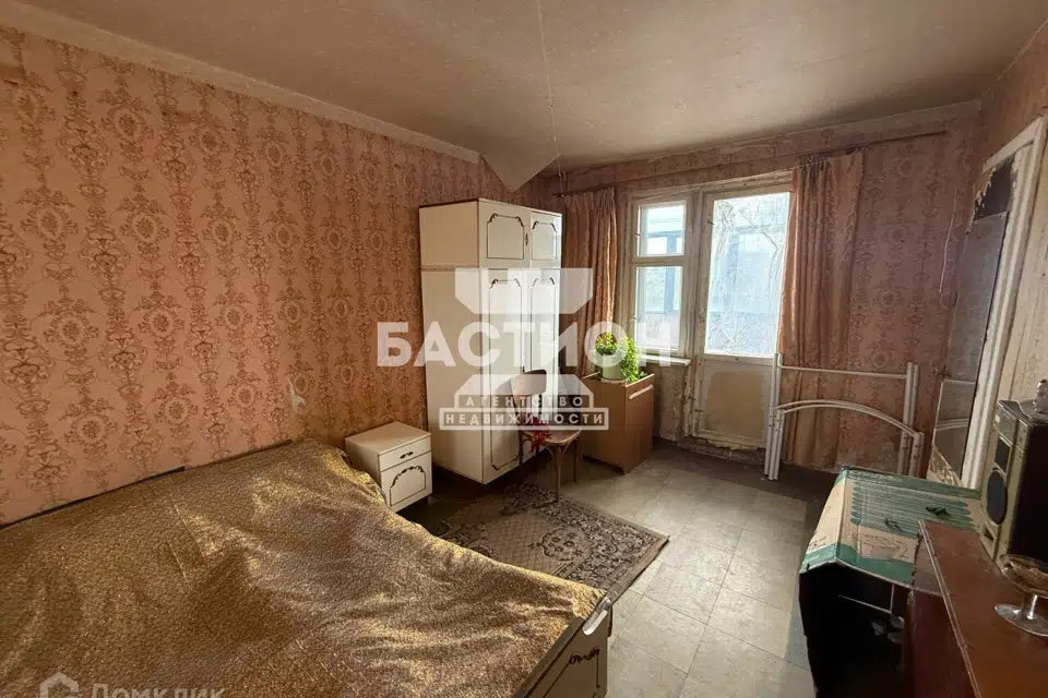Продаётся 4-комнатная квартира, 88 м²
