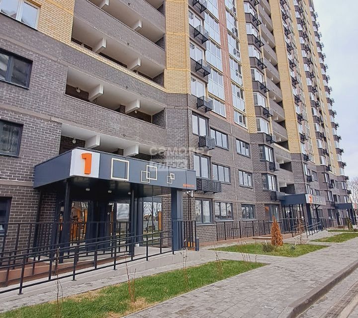 Продаётся 1-комнатная квартира, 35.5 м²