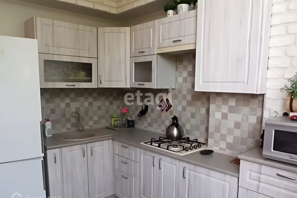 Продаётся 2-комнатная квартира, 44.6 м²