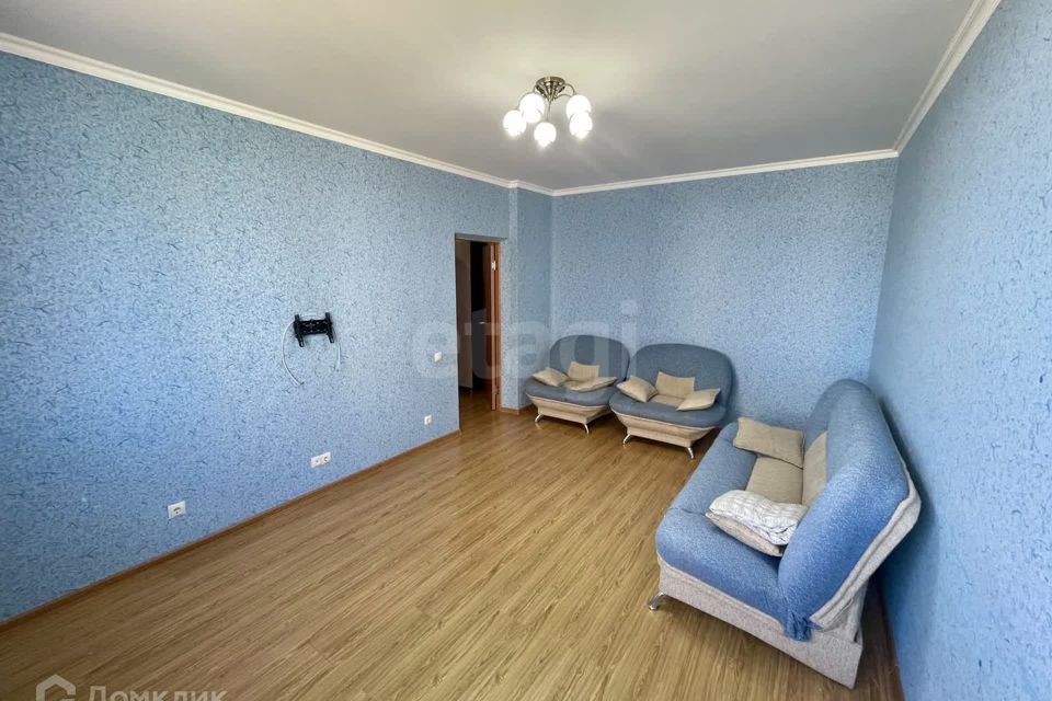 Продаётся 2-комнатная квартира, 55.3 м²