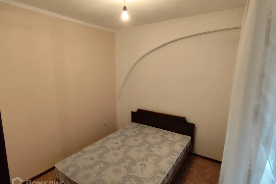 Продаётся 4-комнатная квартира, 56 м²