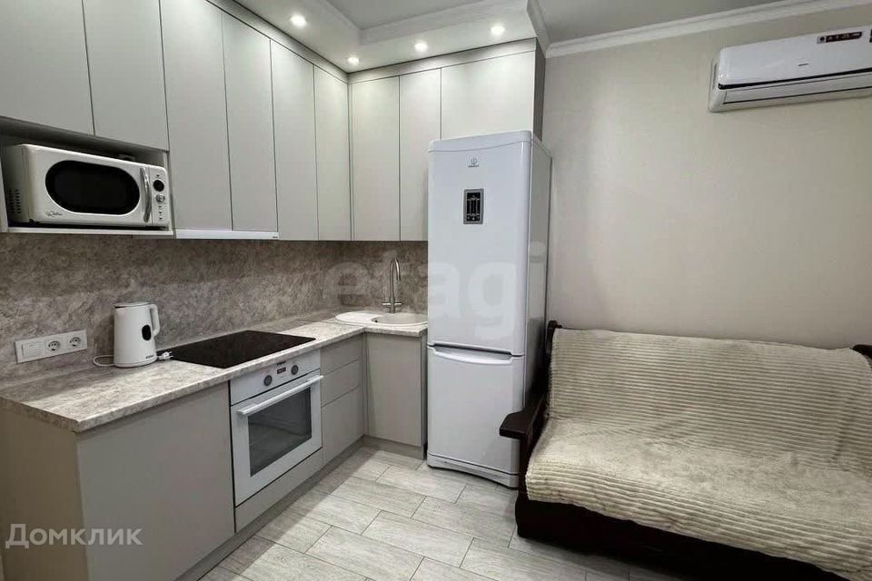 Сдаётся 1-комнатная квартира, 40 м²