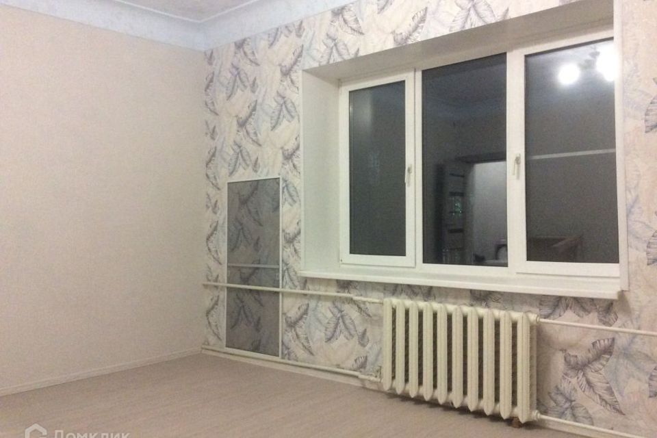 Продаётся 3-комнатная квартира, 53.5 м²