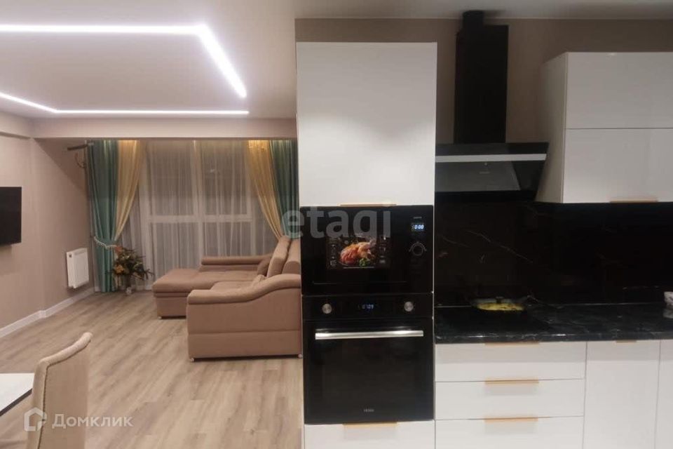 Продаётся 2-комнатная квартира, 56.3 м²