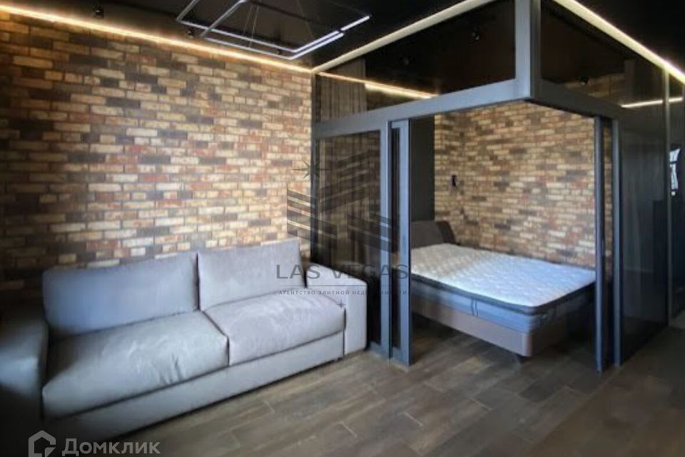 Сдаётся 1-комнатная квартира, 42 м²