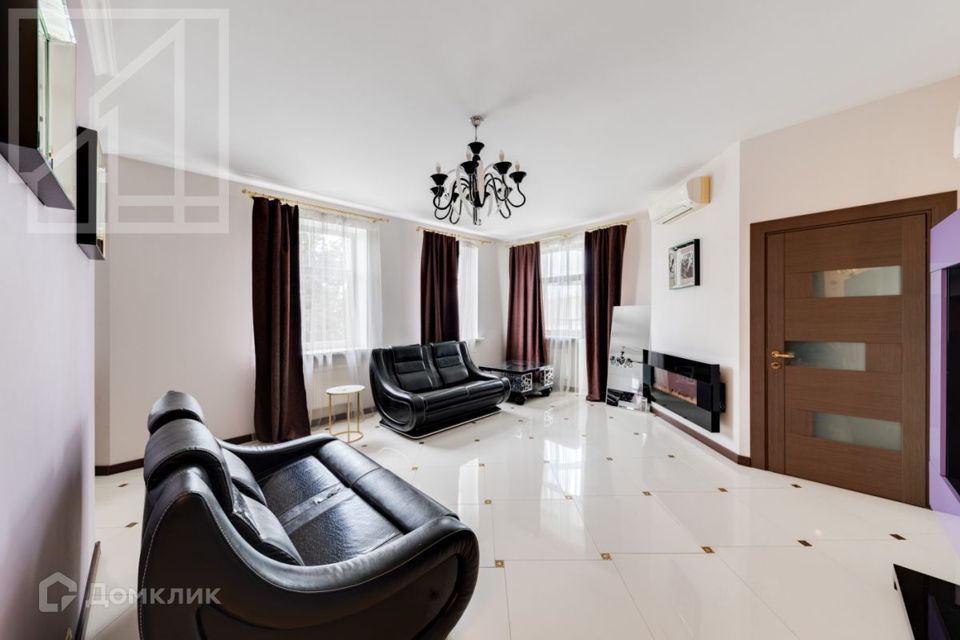 Сдаётся 2-комнатная квартира, 80 м²