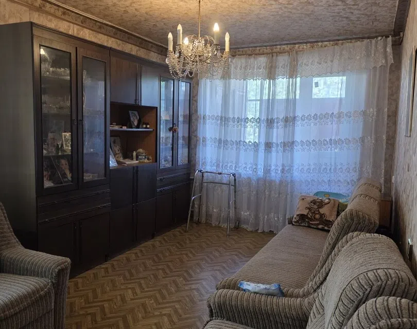 Продаётся 4-комнатная квартира, 92 м²