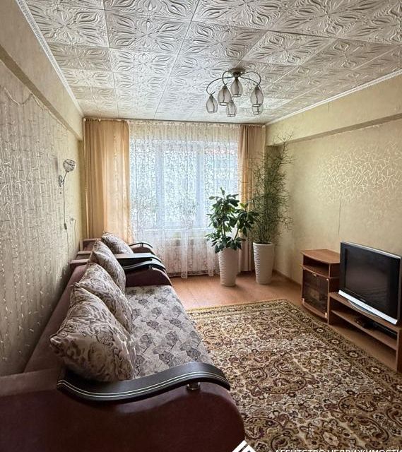 Продаётся 3-комнатная квартира, 69.6 м²