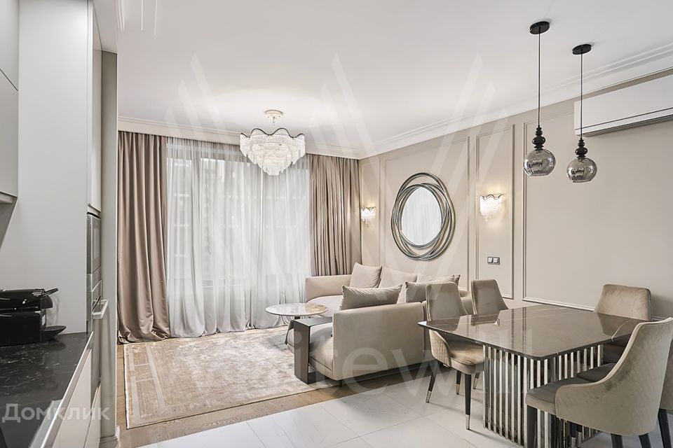Продаётся 4-комнатная квартира, 103 м²