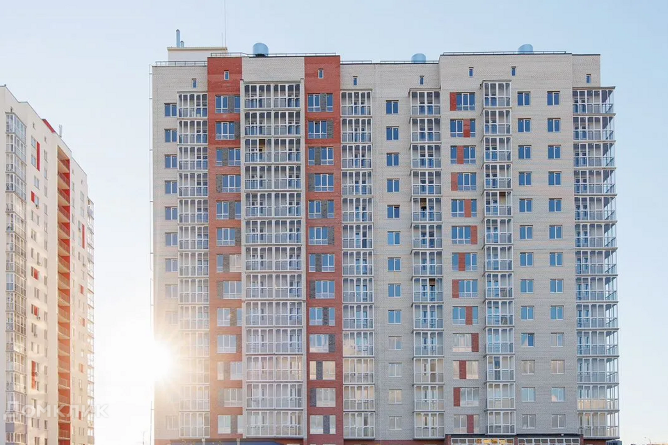 Продаётся 2-комнатная квартира, 82.3 м²