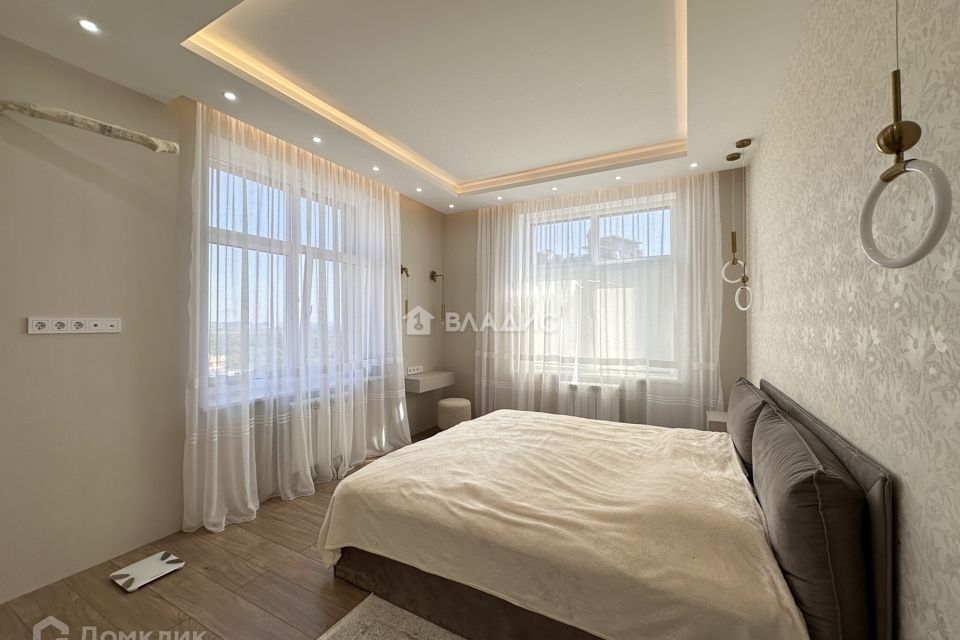 Продаётся 3-комнатная квартира, 97.9 м²