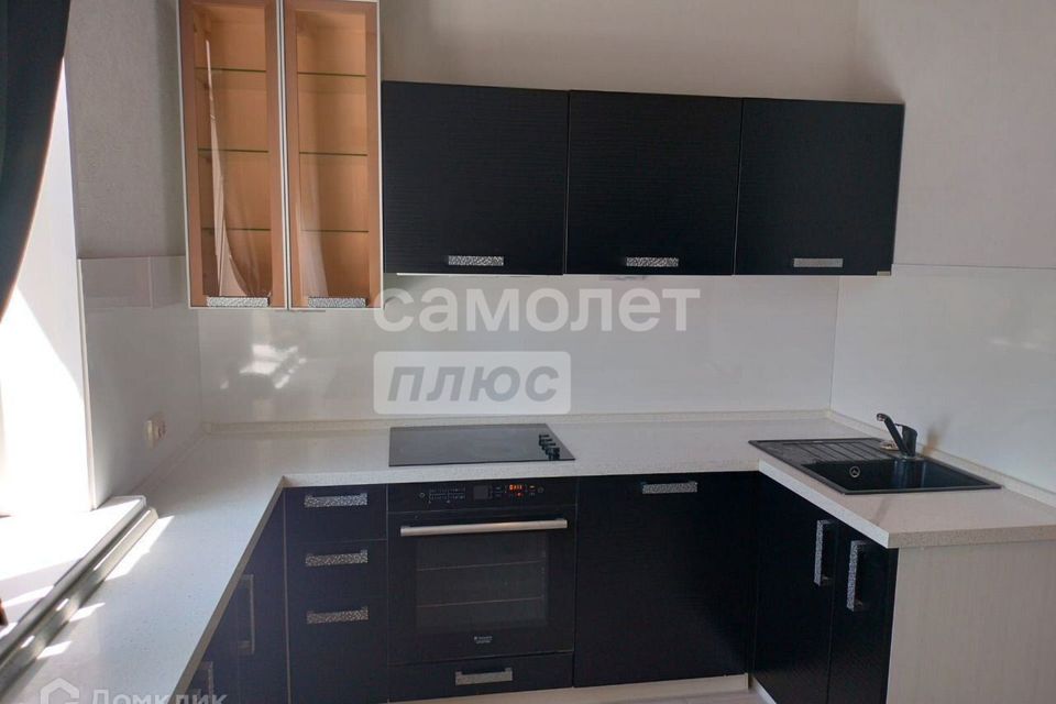 Продаётся 1-комнатная квартира, 40.7 м²