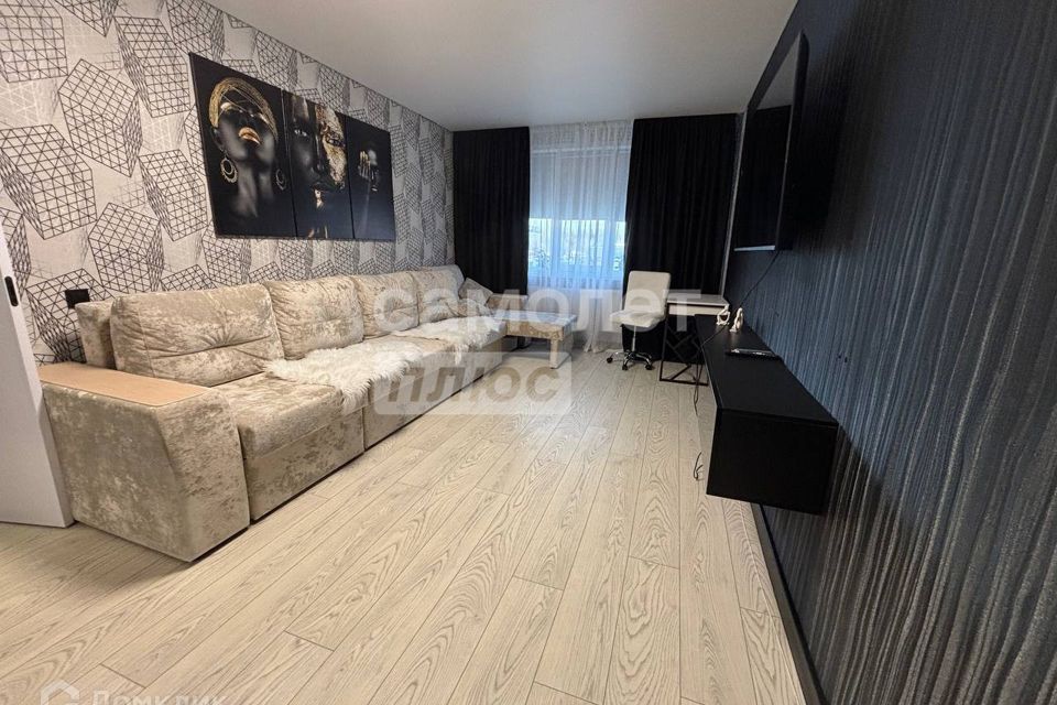 Сдаётся 1-комнатная квартира, 43 м²