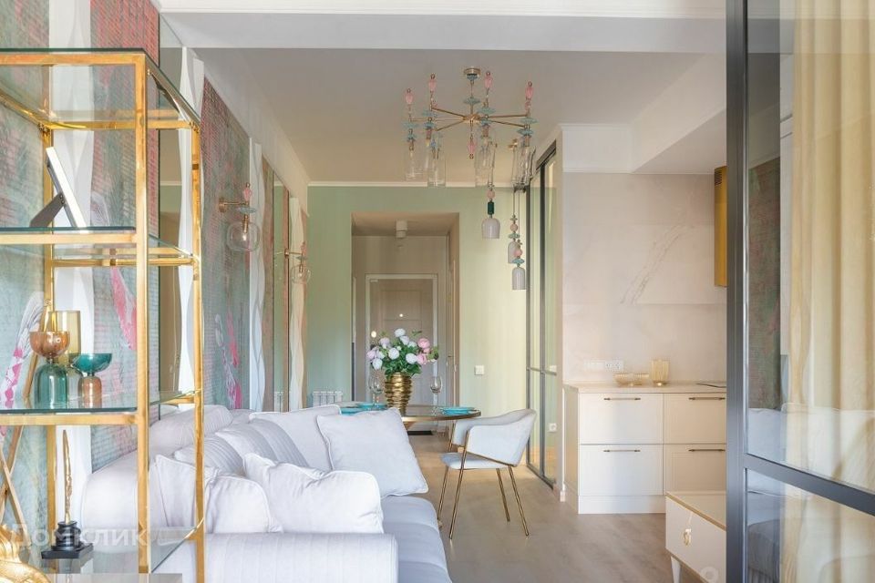 Продаётся 3-комнатная квартира, 90 м²
