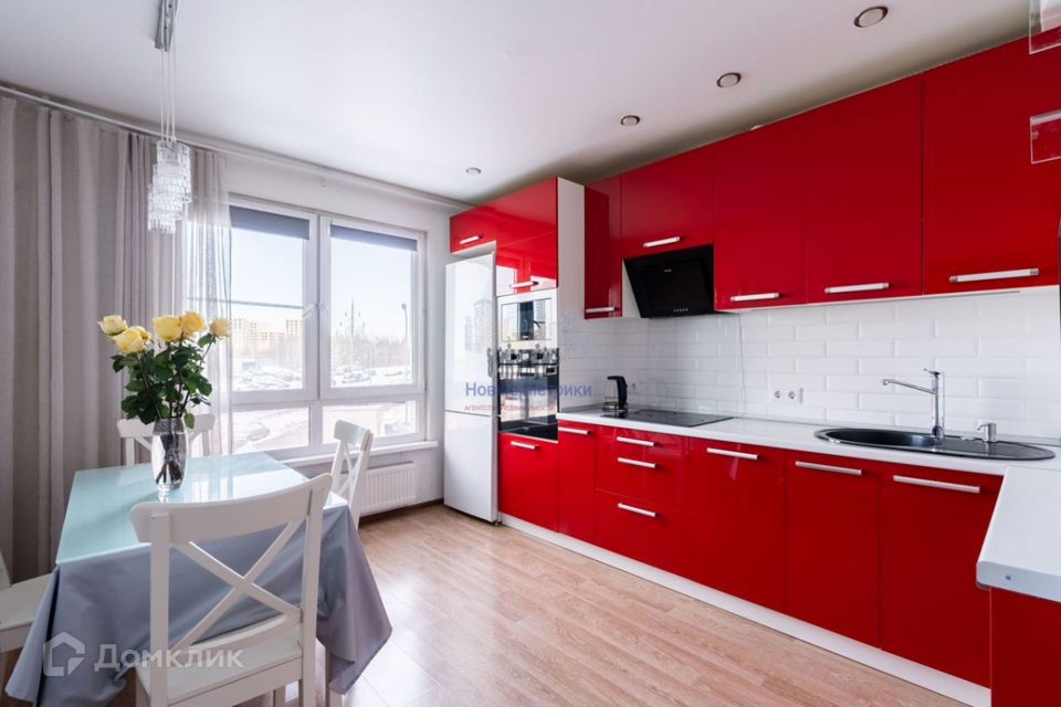 Продаётся 2-комнатная квартира, 56 м²