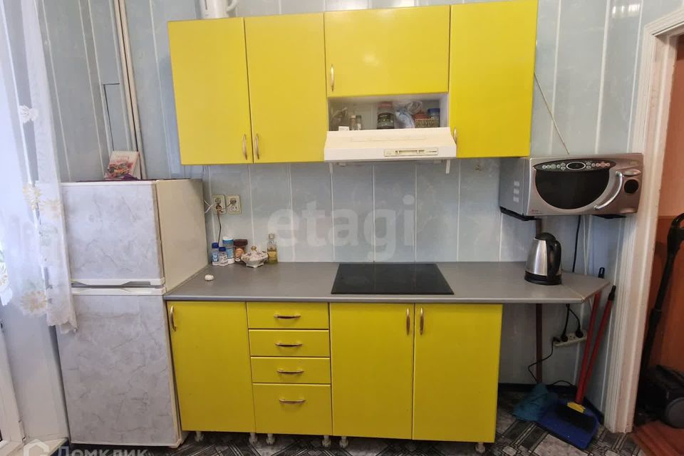 Сдаётся 2-комнатная квартира, 50.2 м²