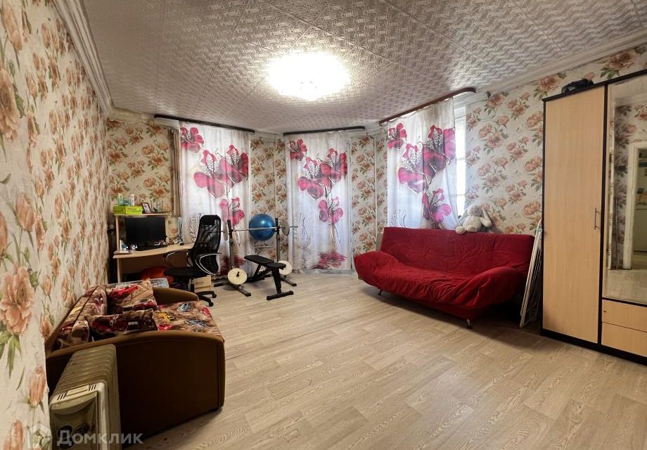 Сдаётся 2-комнатная квартира, 58 м²