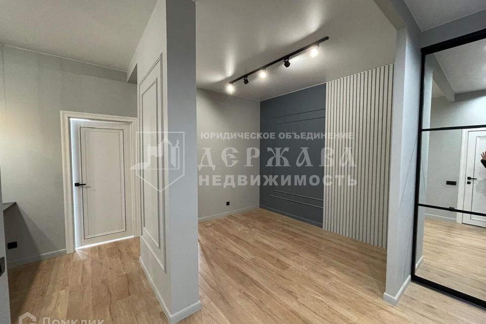 Продаётся 3-комнатная квартира, 51.6 м²