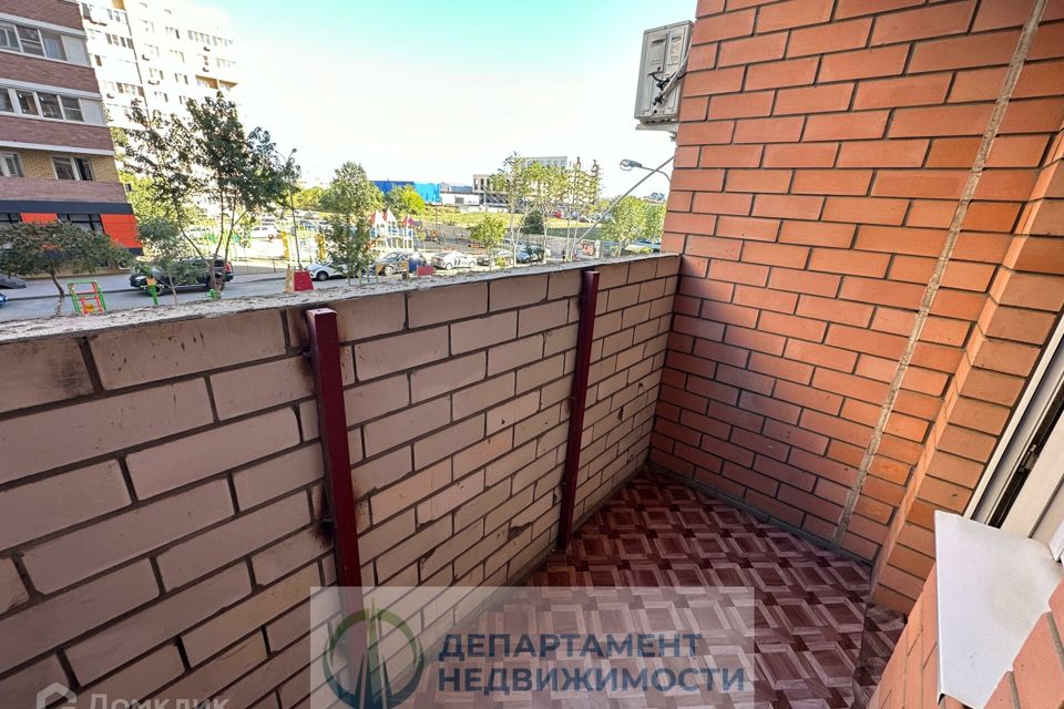 Продаётся 2-комнатная квартира, 72.3 м²