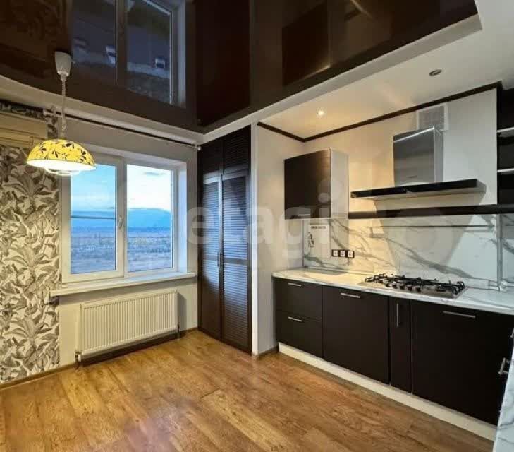 Продаётся 3-комнатная квартира, 86.5 м²