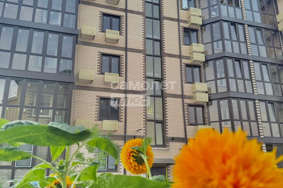 Продаётся 1-комнатная квартира, 53 м²