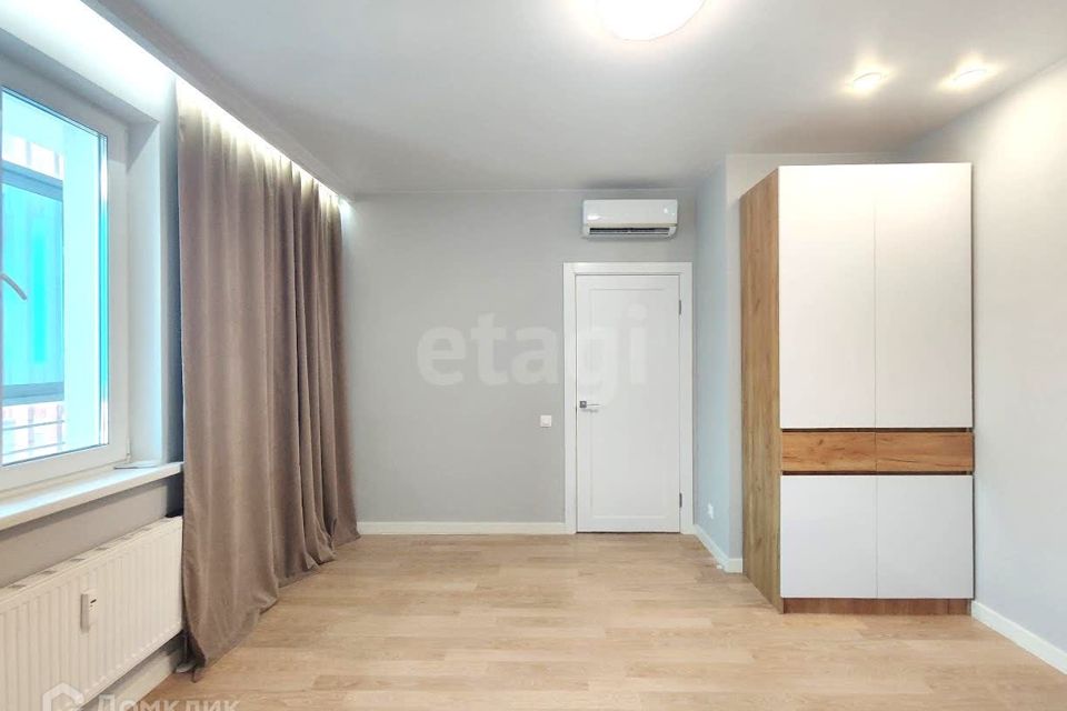 Продаётся 1-комнатная квартира, 37.5 м²