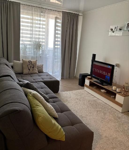 Продаётся 3-комнатная квартира, 62.5 м²